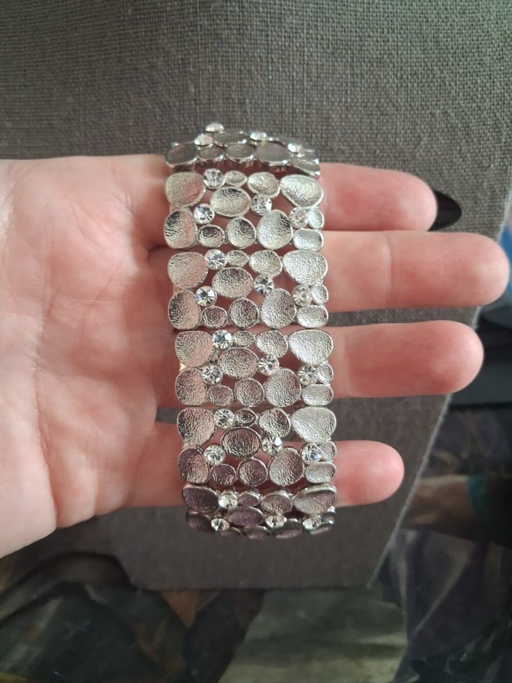 Stretchy bracelet